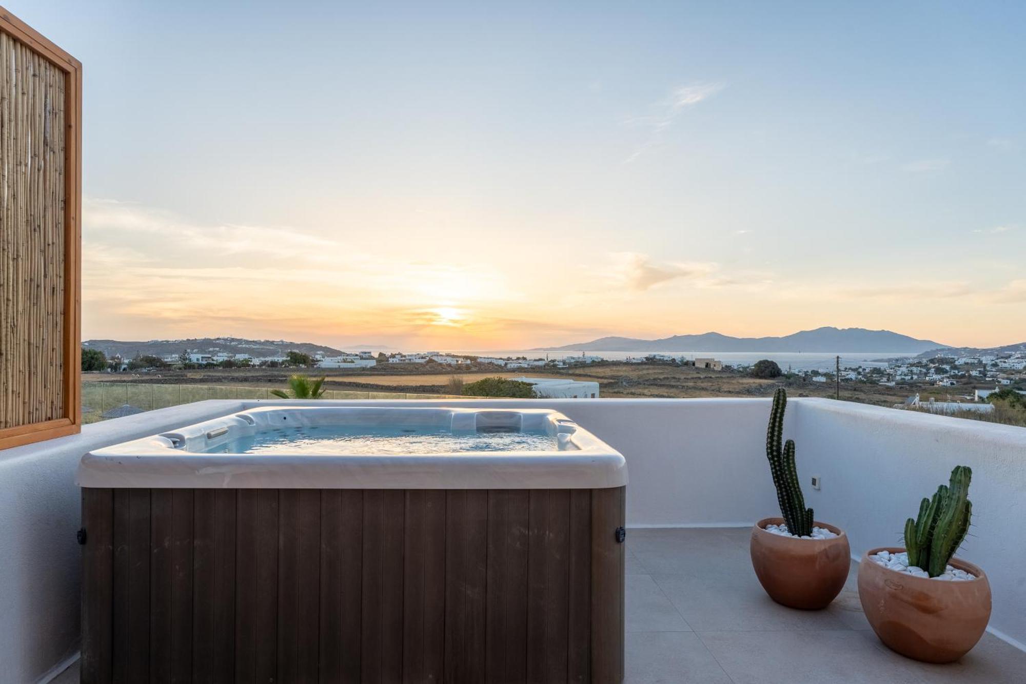 Regency Sunset Suites Mykonos Town Екстер'єр фото