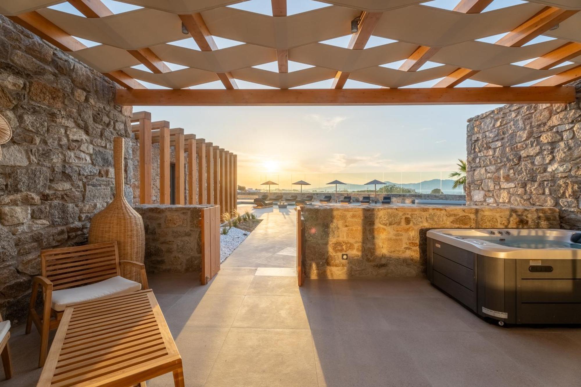 Regency Sunset Suites Mykonos Town Екстер'єр фото