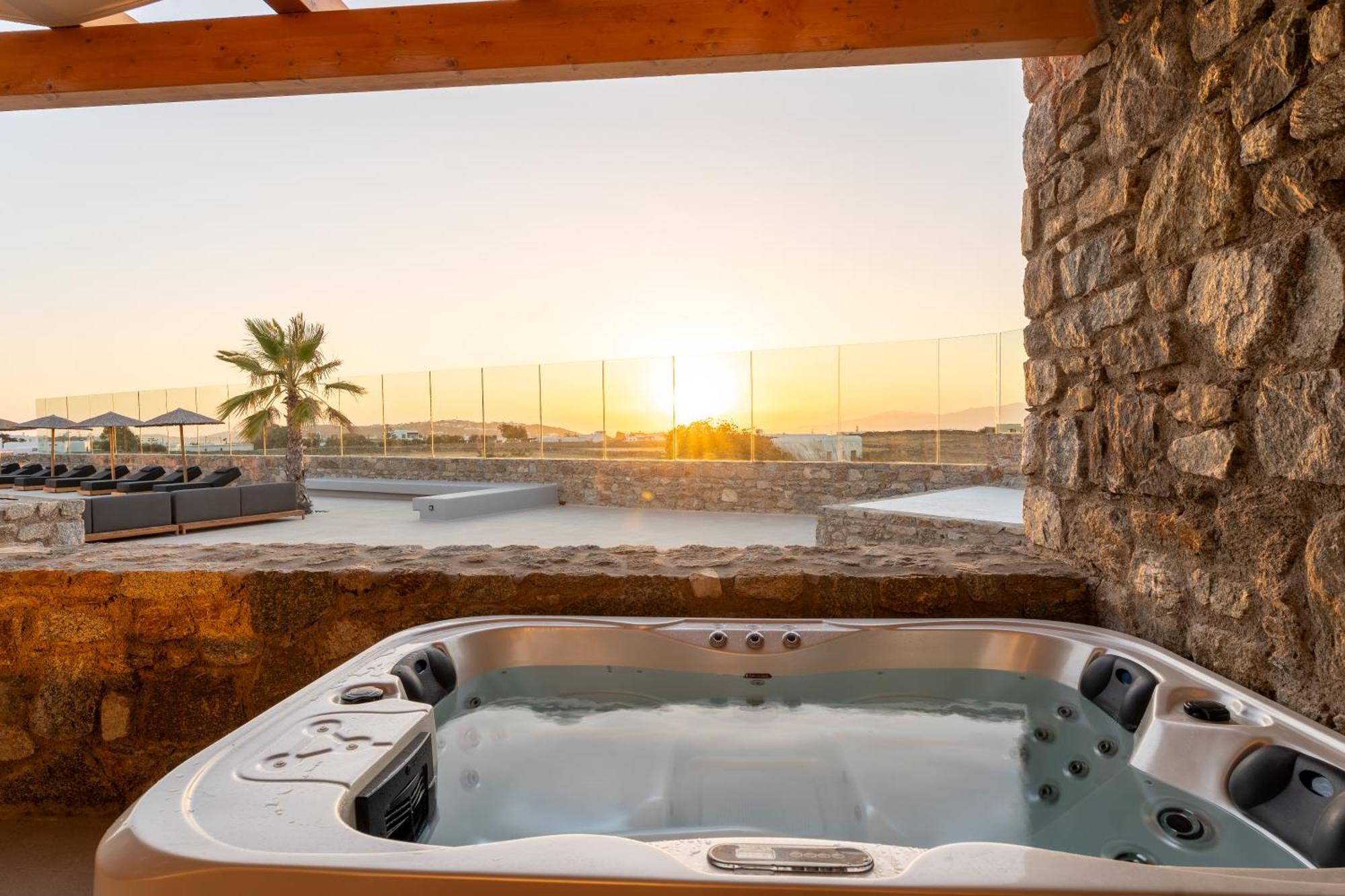 Regency Sunset Suites Mykonos Town Екстер'єр фото